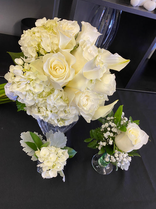 BRIDAL BOUQUET WHITE